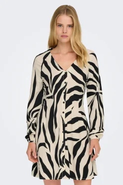 Vestido corto estampado floral