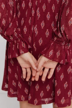 Vestido corto estampado volantes