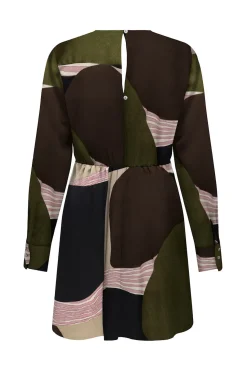 Vestido corto satinado