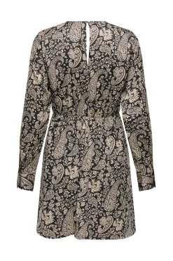 Vestido corto satinado