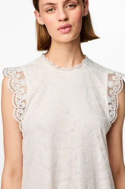 Vestido de encaje sin mangas