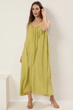 Vestido largo de tirantes