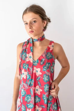 Vestido largo escote pico