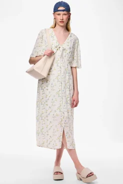 Vestido midi cuello pico