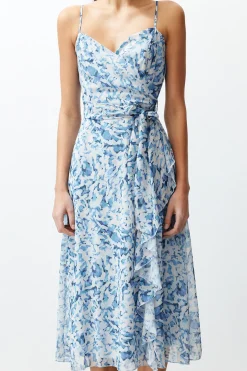 Vestido midi de tirantes lazo