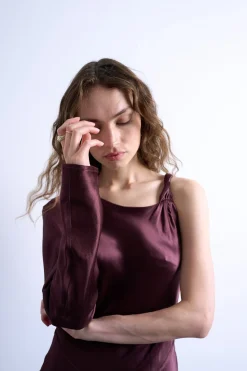 Vestido midi de un hombro