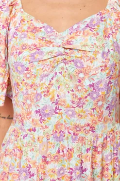 Vestido midi escote coraz&oacute;n