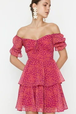 Vestido mini con escote