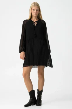 Vestido Plisado con Cord&oacute;n