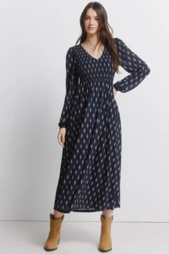 Vestido volante escote