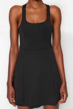 Vetsido deportivo con pantalones cortos