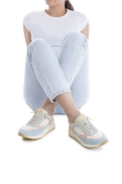 Zapatilla cordones detalle metalizado