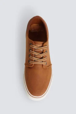 Zapatilla ic&oacute;nica efecto piel