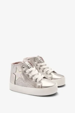 Zapatillas Altas con Estrella