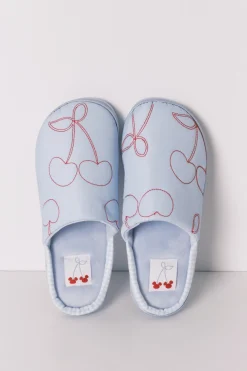 Zapatillas casa azul cerezas