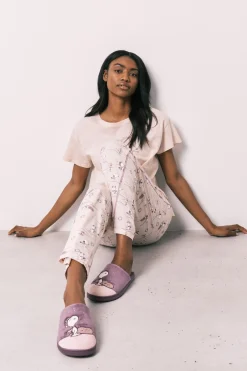 Zapatillas casa Snoopy moradas