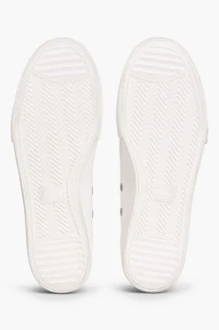 Zapatillas con bandera