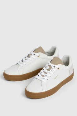 Zapatillas Con Detalle En Ante