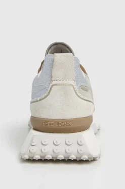 Zapatillas Con Detalles En Ante