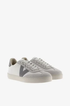 Zapatillas de efecto piel